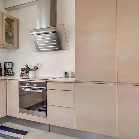 Fria - 500m From The Sea By Interhome *